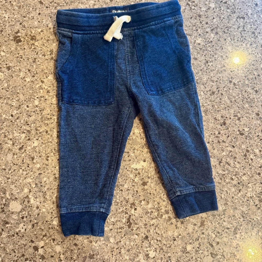 Oshkosh B’gosh l Striped Long Sleeve Shirt & Jogger Set l Top:6-9M/Joggers: 9M - Picture 2 of 6